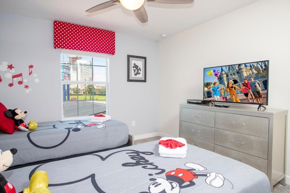 Ravishing Four Bd W/ Pool Close To Disney 4947 Kissimmee Exteriör bild